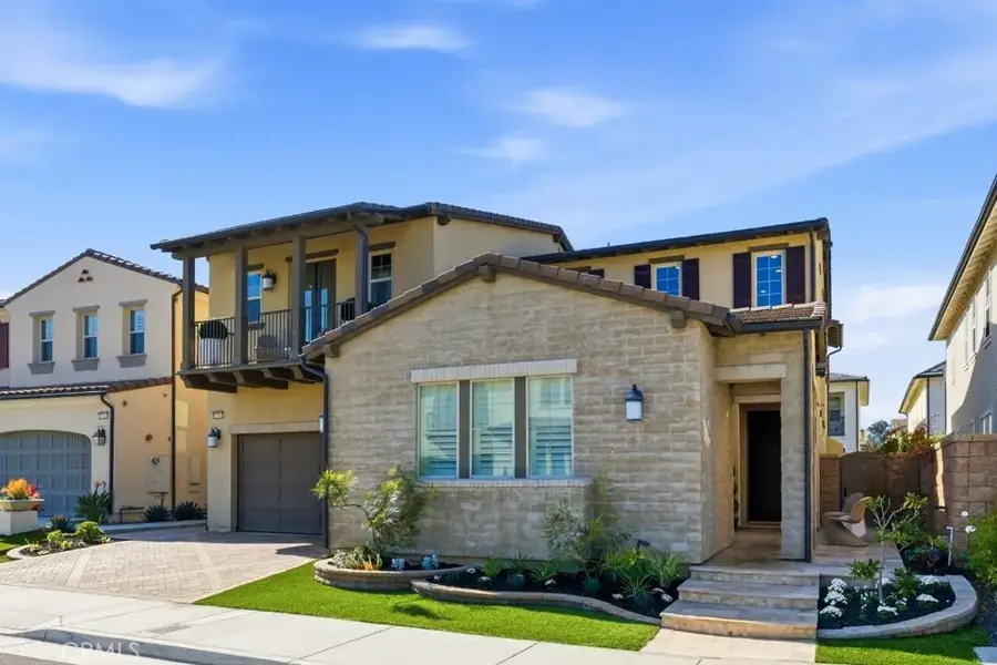 17301 Juniper Lane, Huntington Beach, CA 92649 - Image #2