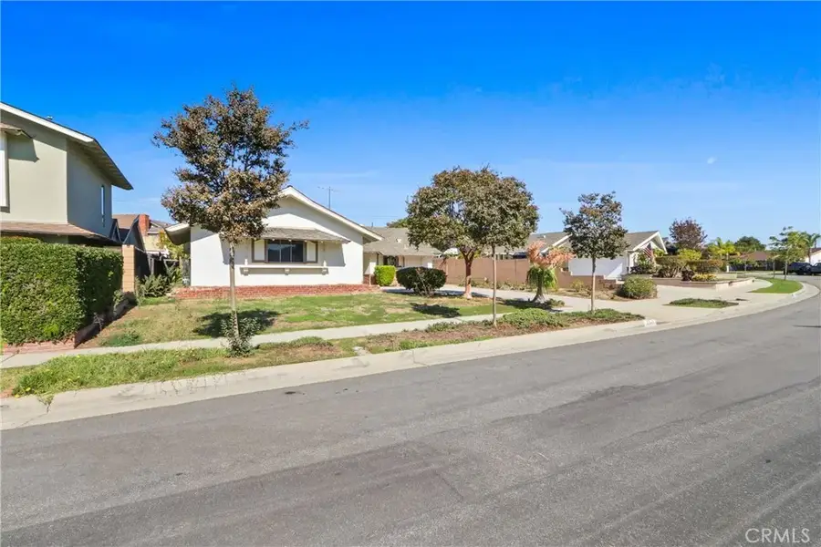 2541 Summershade, La Habra, CA 90631 - Image #2