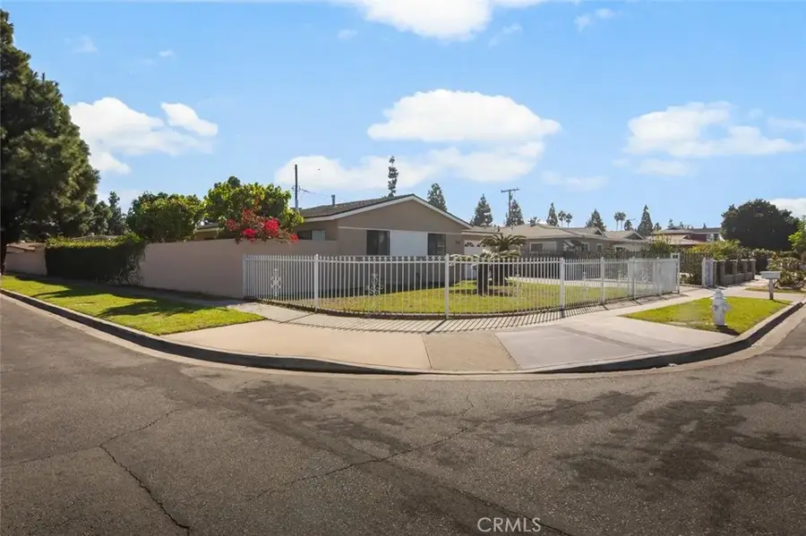 901 S Harmon, Santa Ana, CA 92704 - Image #2