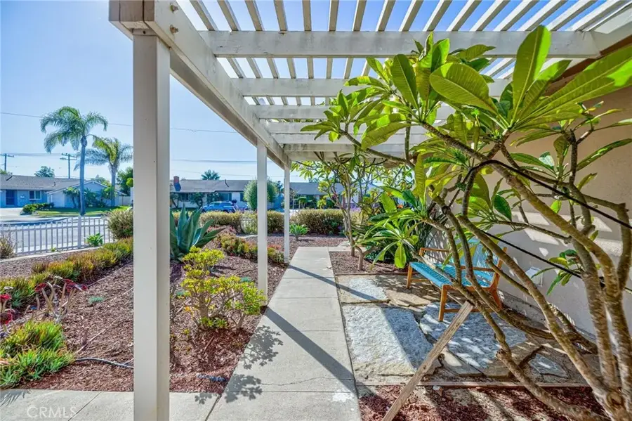 6171 Kiser, Huntington Beach, CA 92647 - Image #2