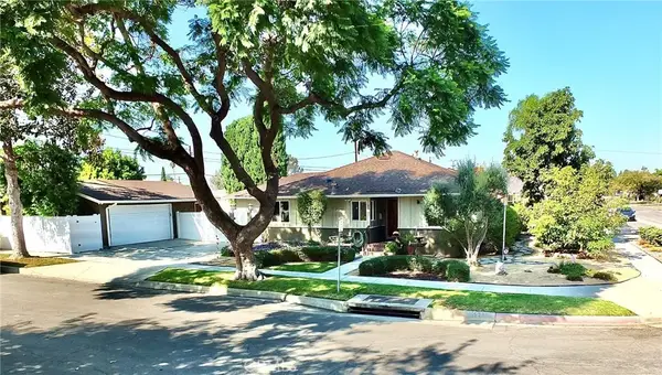 5275 E Mezzanine Way, Long Beach, CA 90808