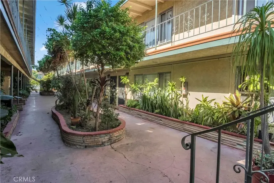 1518 E Artesia, Long Beach, CA 90805 - Image #2