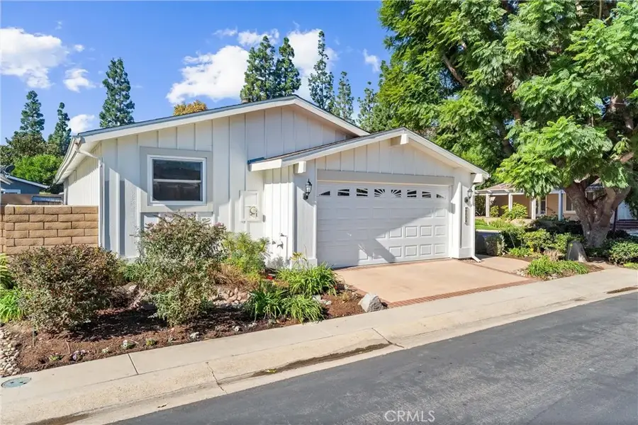 2544 Park Lake, Santa Ana, CA 92705 - Image #2