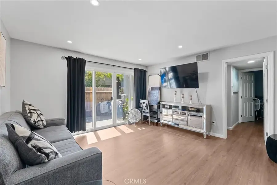 2511 W Sunflower #P4, Santa Ana, CA 92704 - Image #3