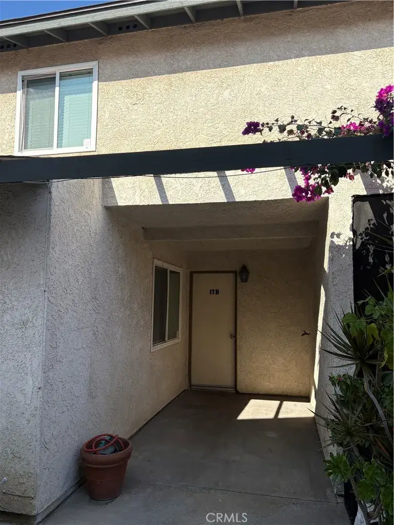 17 E Plymouth #B, Long Beach, CA 90805 - Image #2