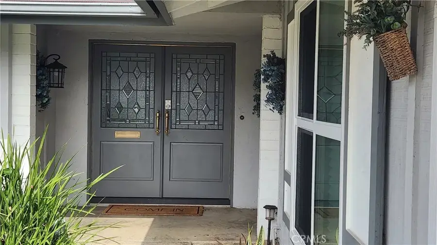 8803 Hummingbird Avenue, Fountain Valley, CA 92708 - Image #3