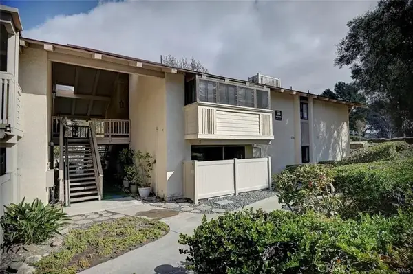 13556 La Jolla Circle #208H, La Mirada, CA 90638