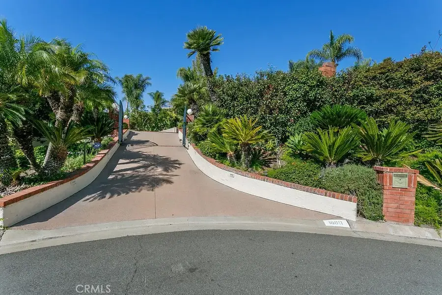 18811 Ridgeview, Villa Park, CA 92861 - Image #3