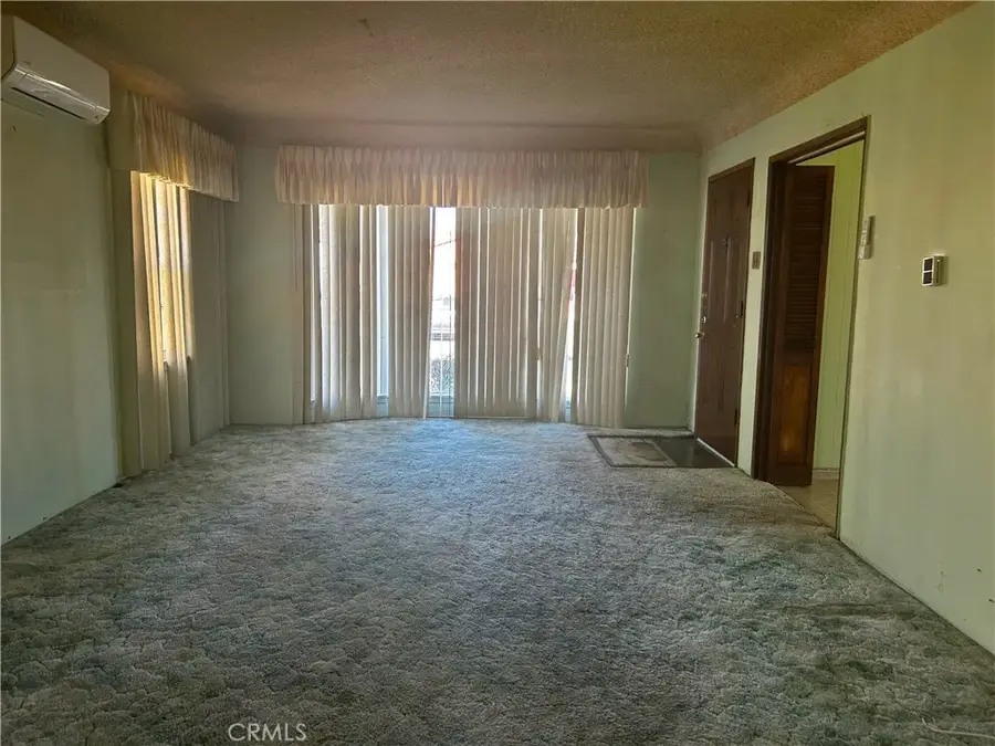 1418 W 93rd, Los Angeles, CA 90047 - Image #3