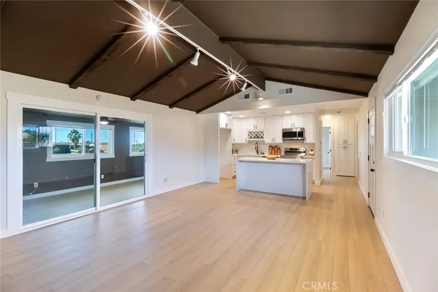 9516 Yucca Street, Apple Valley, CA 92308 - Image #3