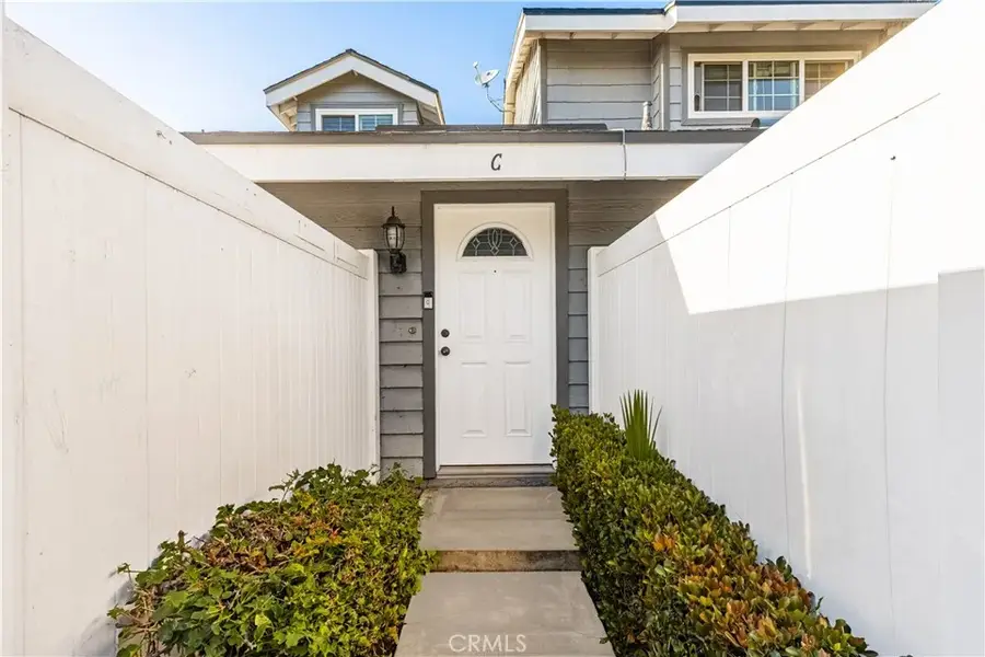 1062 Walnut Street #C, Tustin, CA 92780 - Image #2