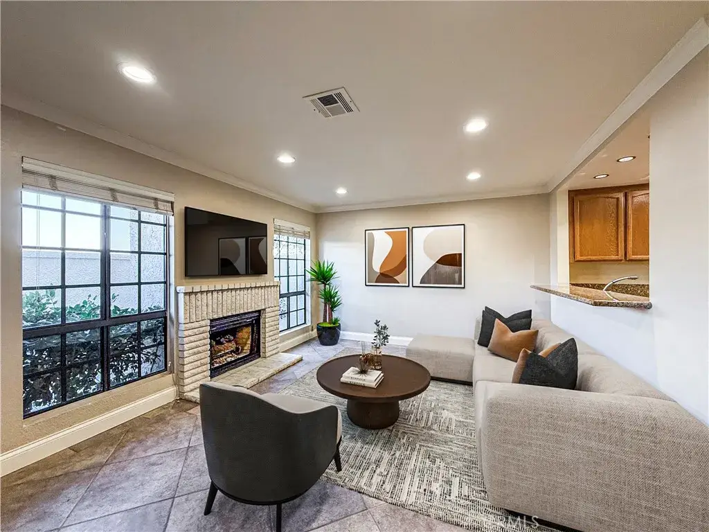 2625 Artesia, Torrance, CA 90504 - Image #1