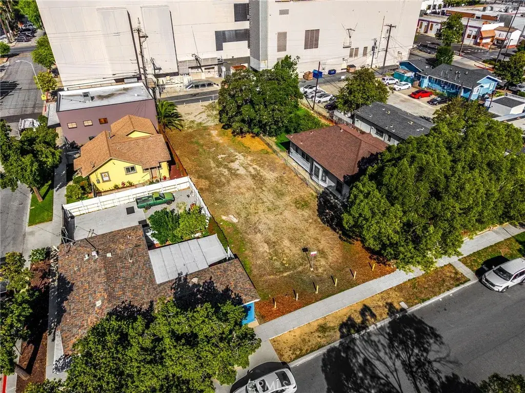 220 W C, Ontario, CA 91762 - Image #1