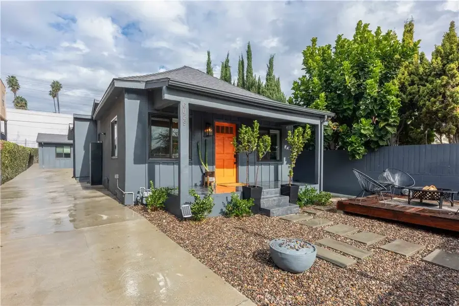 6029 Eleanor Avenue, Hollywood, CA 90038 - Image #2