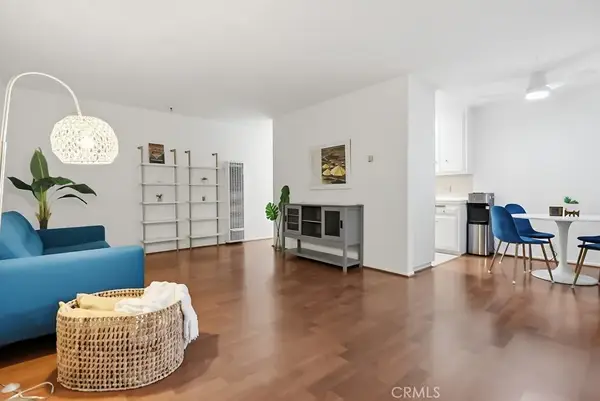 307 Cherry Avenue #6, Long Beach, CA 90802