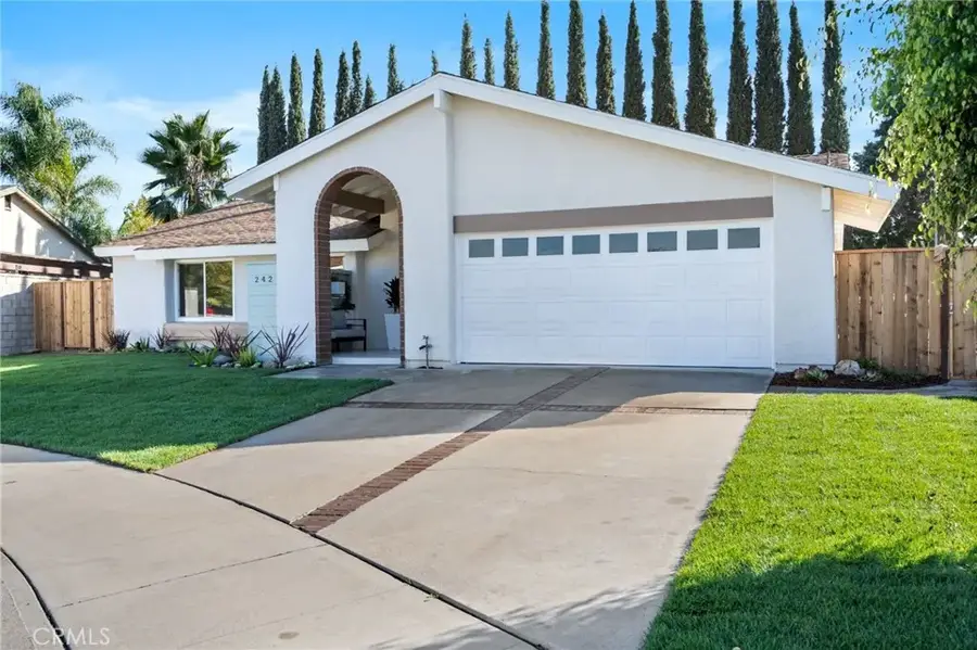 242 E Paddle Wheel, Orange, CA 92865 - Image #3