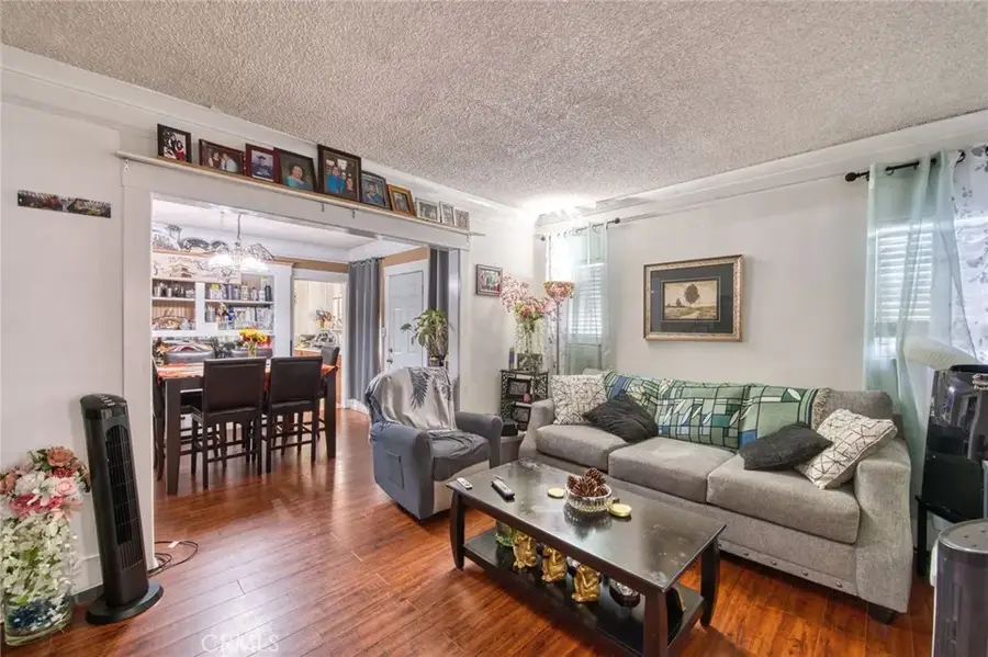 3982 S Gramercy, Los Angeles, CA 90062 - #3