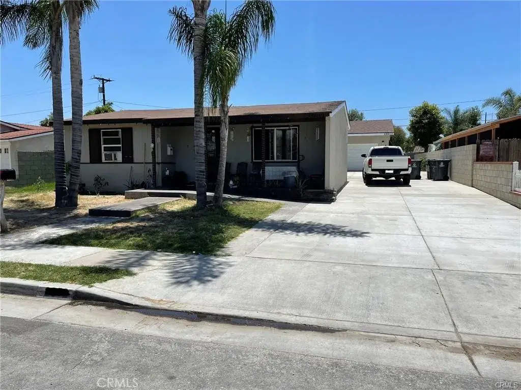 2302 W La Verne Avenue, Santa Ana, CA 92704 - Image #1