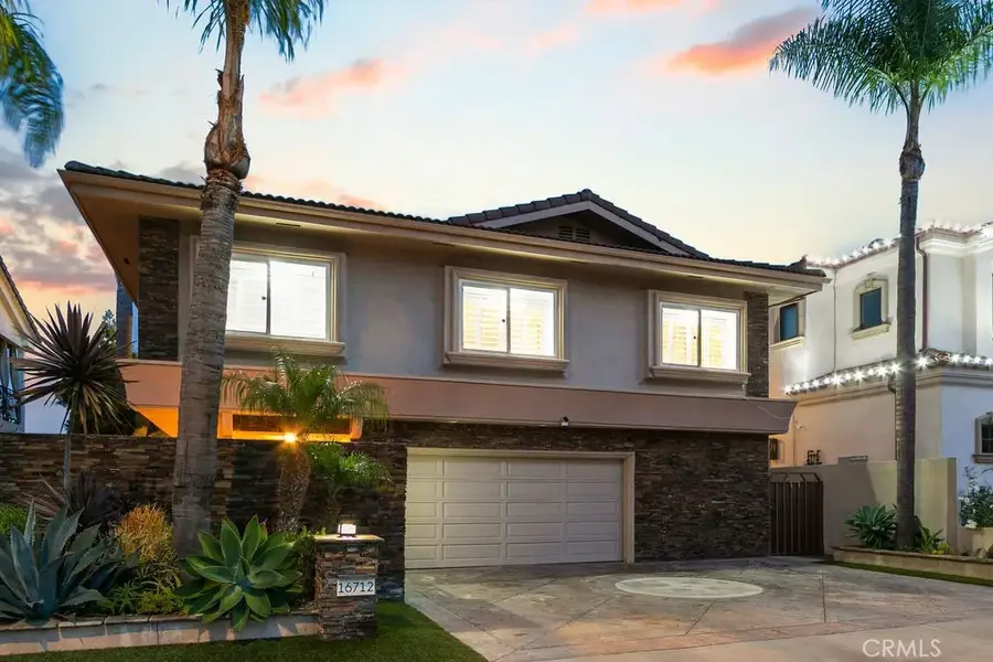 16712 Baruna, Huntington Beach, CA 92649 - Image #2