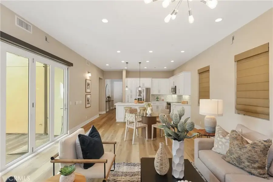 245 Follyhatch, Irvine, CA 92618 - Image #2