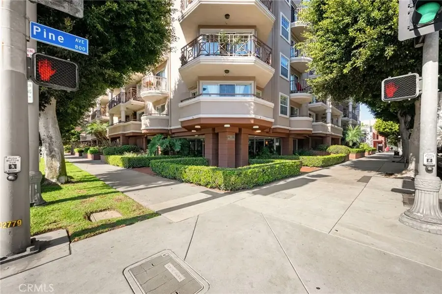 801 Pine Avenue #304, Long Beach, CA 90813 - Image #2