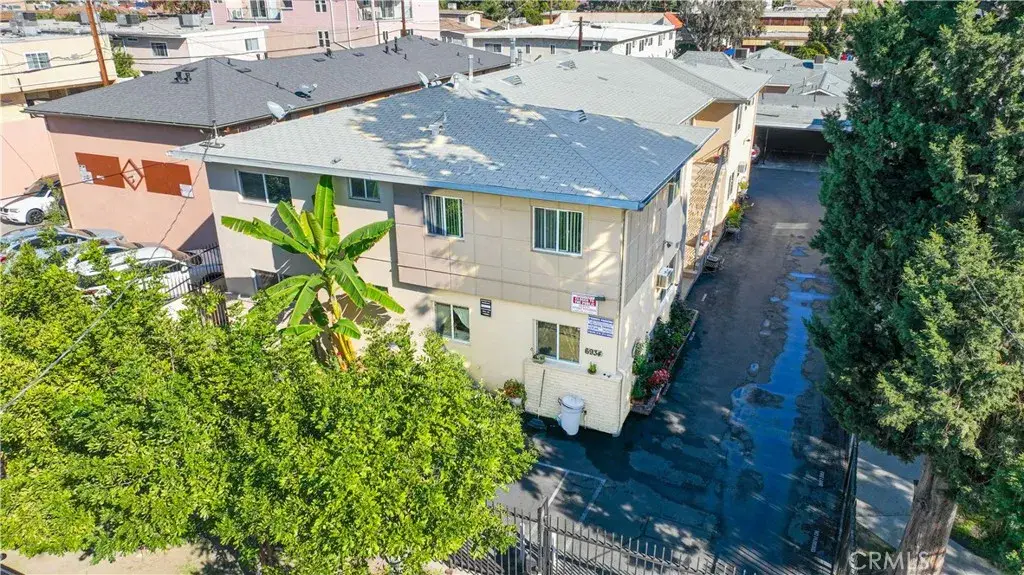 6934 Hinds, North Hollywood, CA 91605 - Image #1