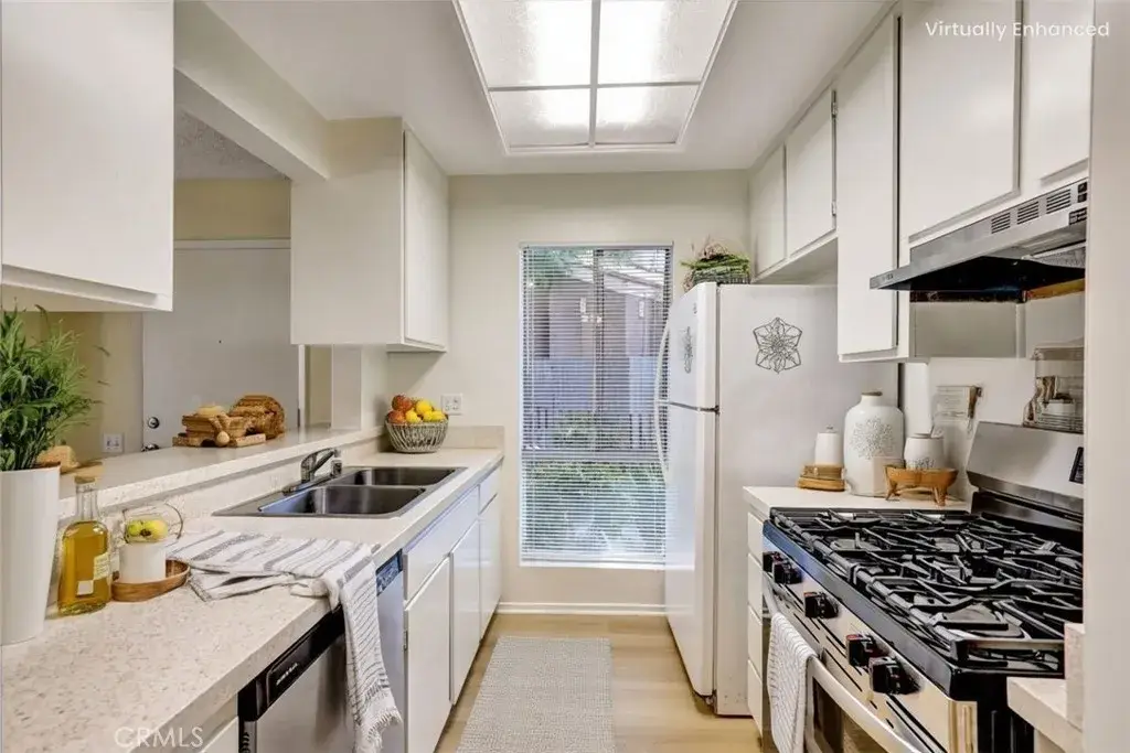 2813 S Fairview Street #G, Santa Ana, CA 92704 - Image #1