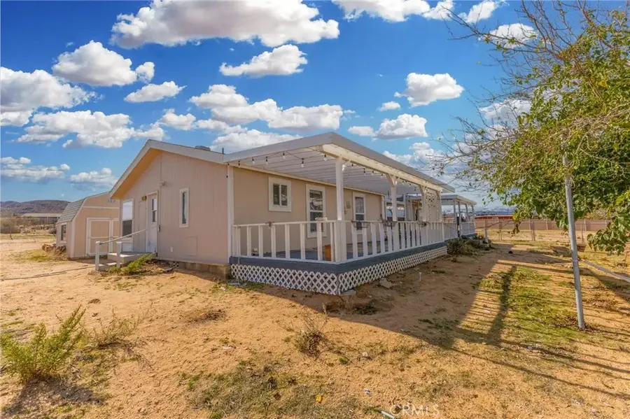 324 Anita Road, Landers, CA 92285 - Image #3