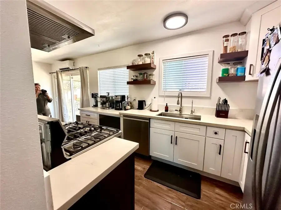 5889 Dogwood Street, San Bernardino, CA 92404 - #3