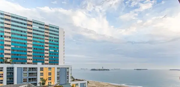 1750 E Ocean #603, Long Beach, CA 90802