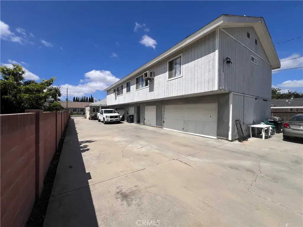 1911 Cypress, Santa Ana, CA 92707 - Image #1