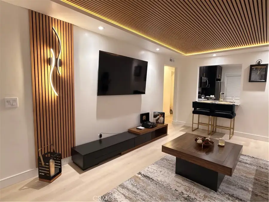 1140 Pacific Ave Unit #7, Long Beach, CA 90813 - Image #2