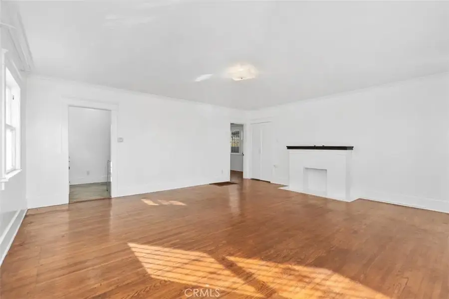 1728 E Florida Street, Long Beach, CA 90802 - Image #3