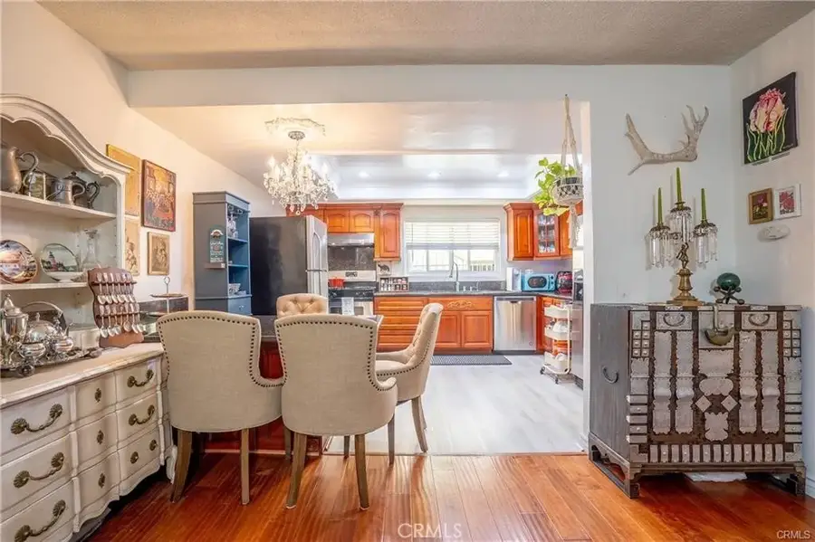 446 S St Andrews, Los Angeles, CA 90020 - Image #3