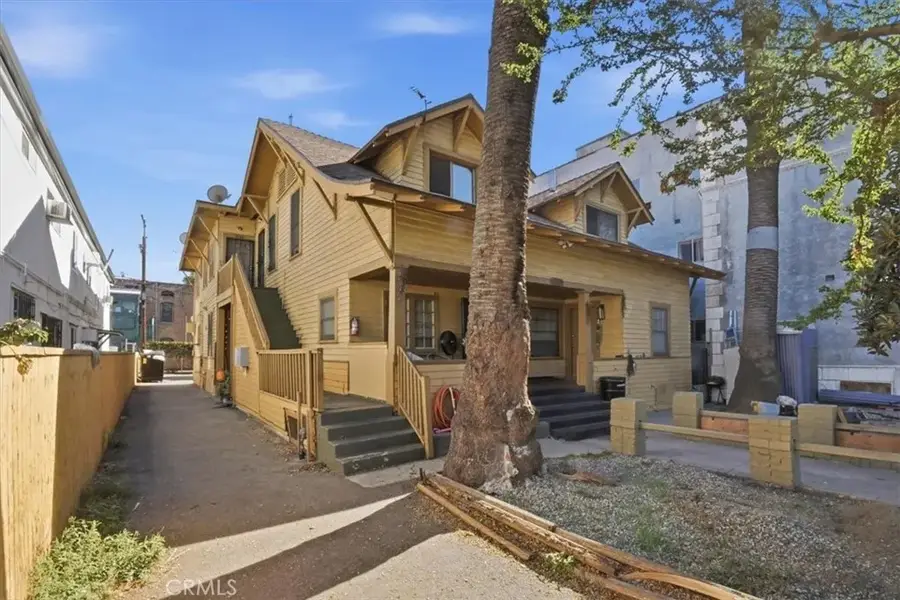 2104 Park Grove, Los Angeles, CA 90007 - Image #2