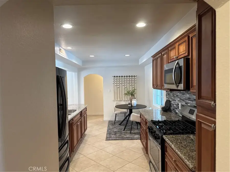 2437 Fordham, Costa Mesa, CA 92626 - Image #2