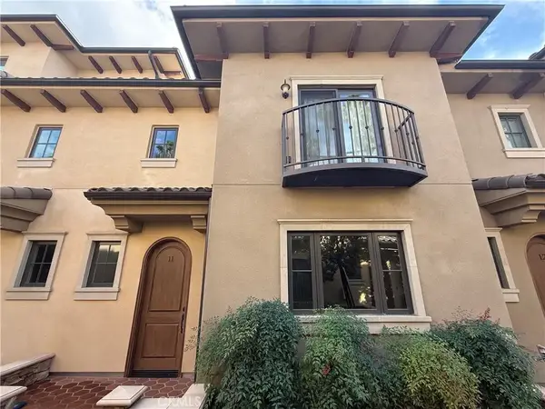 158 S Sierra Madre Boulevard #11, Pasadena, CA 91107