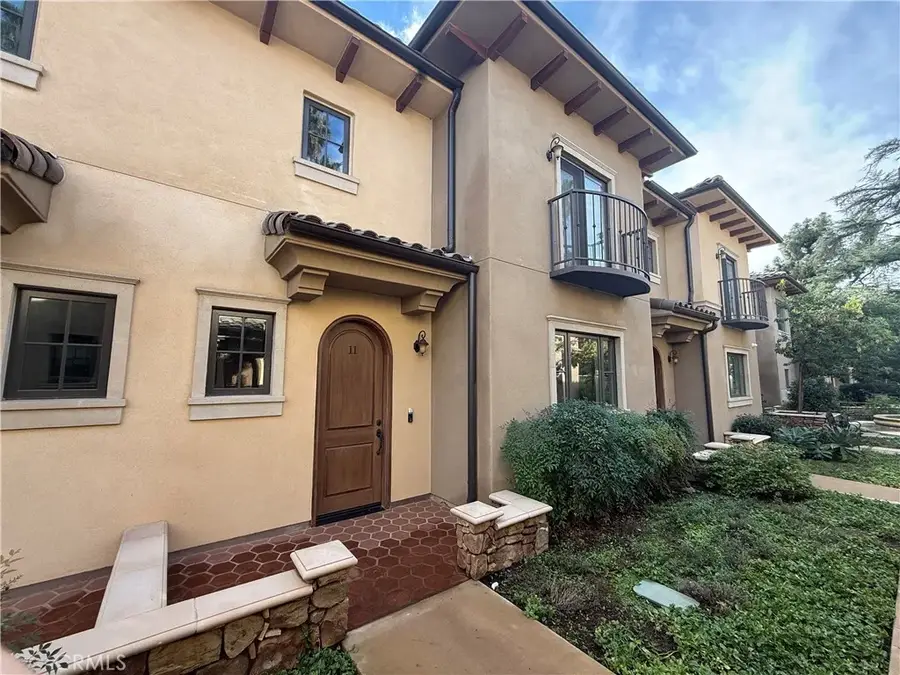 158 S Sierra Madre Boulevard #11, Pasadena, CA 91107 - Image #2