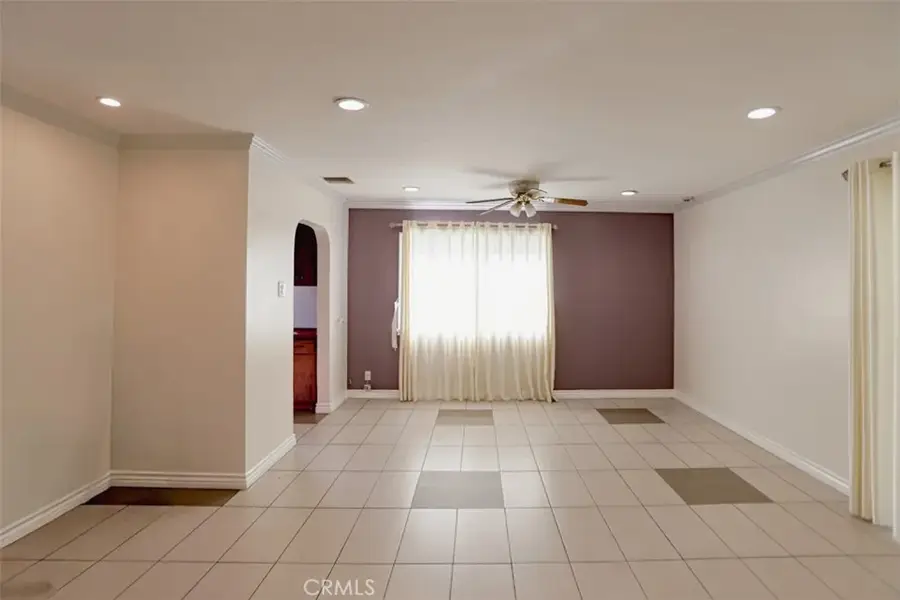 1402 N Parsons, Santa Ana, CA 92703 - Image #2