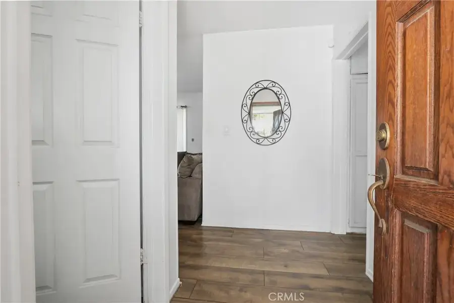 13616 Cornuta Avenue, Bellflower, CA 90706 - Image #3