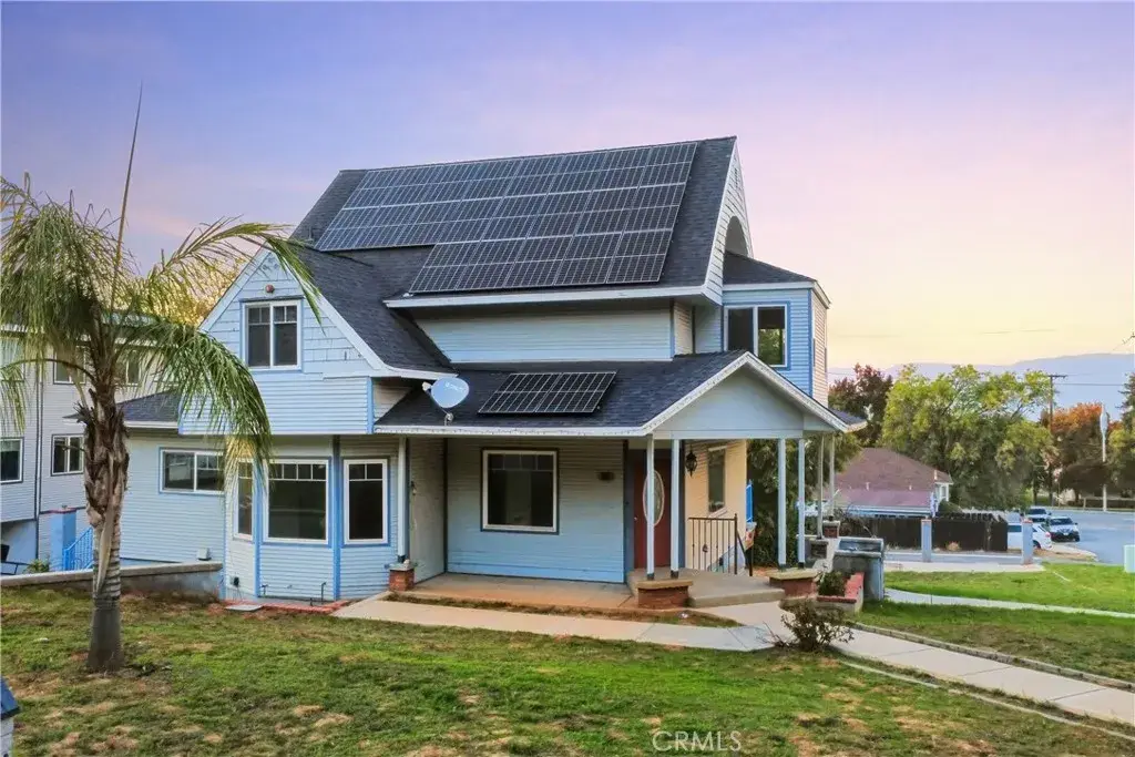 261 E Crescent Avenue, Redlands, CA 92373 - Image #1