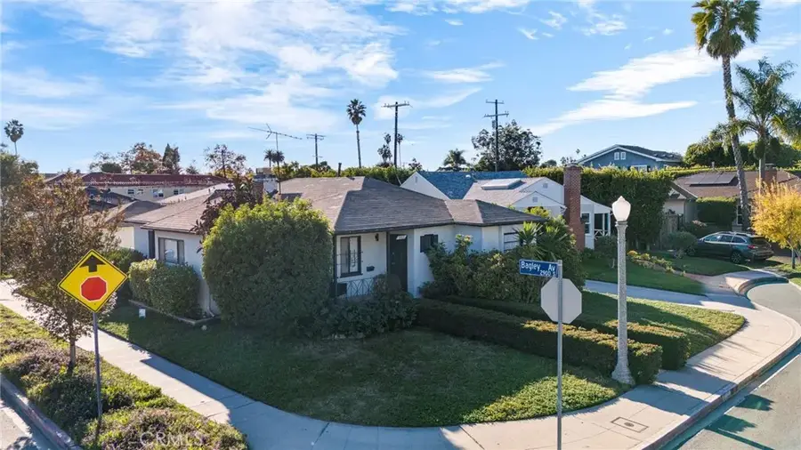 9400 Kramerwood Place, Los Angeles, CA 90034 - Image #2