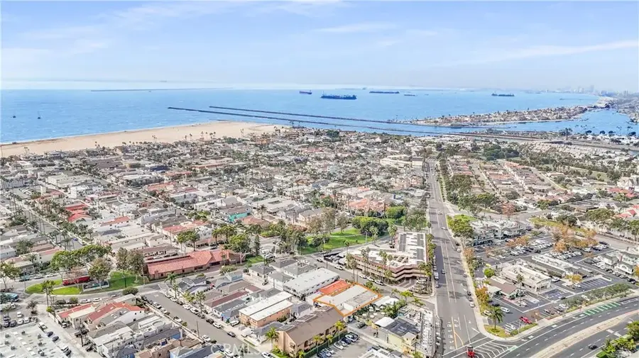 320 7th Street, Seal Beach, CA 90740 - Image #2