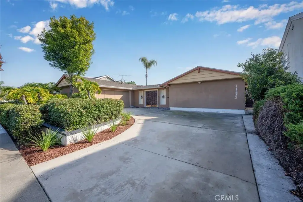 11272 Wembley Road, Rossmoor, CA 90720 - Image #1