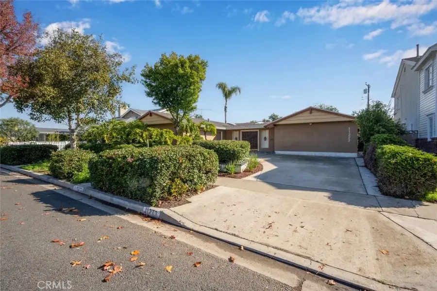 11272 Wembley Road, Rossmoor, CA 90720 - Image #3