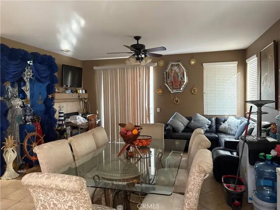 27742 Hollyoak, Menifee, CA 92585 - Image #3