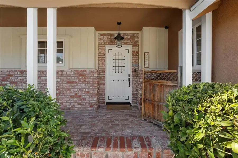 2213 Knoxville Avenue, Long Beach, CA 90815 - Image #3