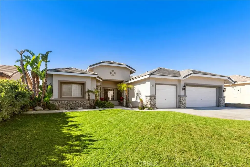 4060 N Flame Tree, Rialto, CA 92377 - Image #1