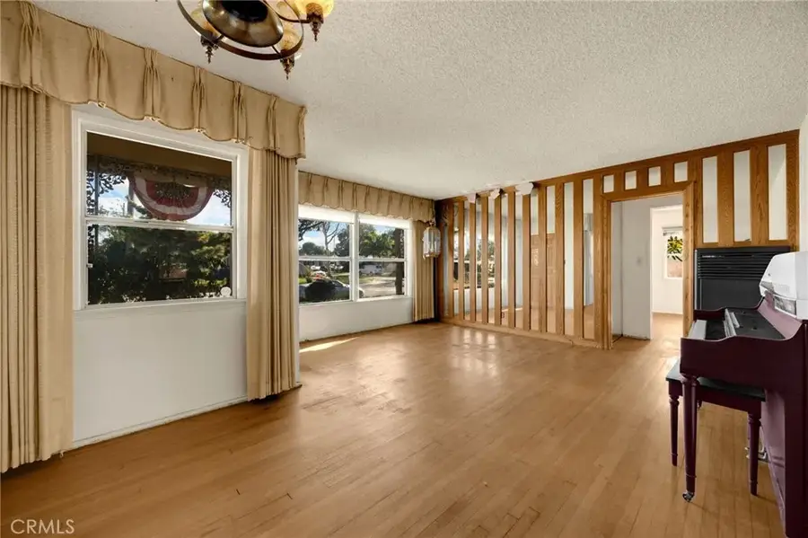 10563 Bluefield, Whittier, CA 90604 - Image #3