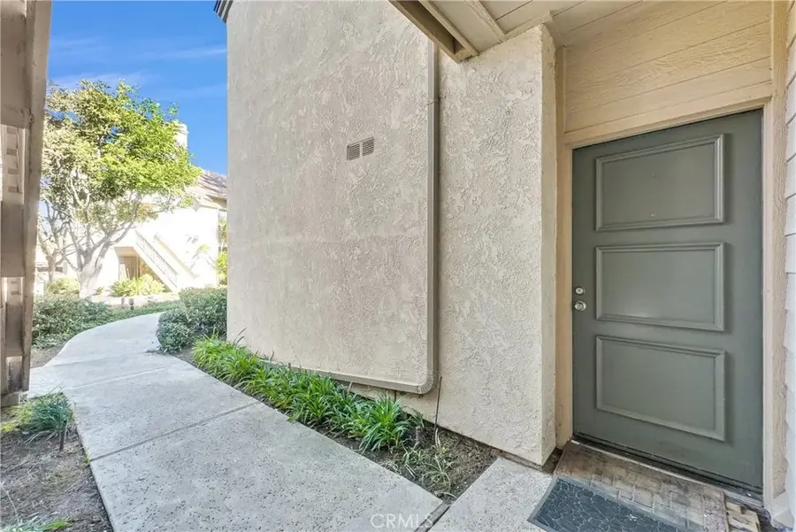 10550 N Lakeside Drive N. #e #E, Garden Grove, CA 92849 - Image #3